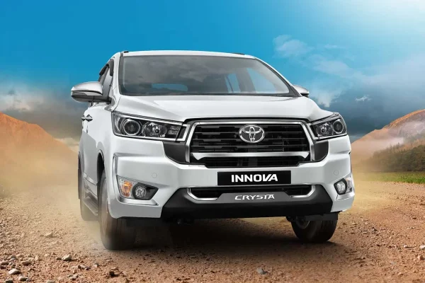 ba8e8d19-e22f-4f00-a6ff-0294537e20ba-toyota-innova-crysta-toyota